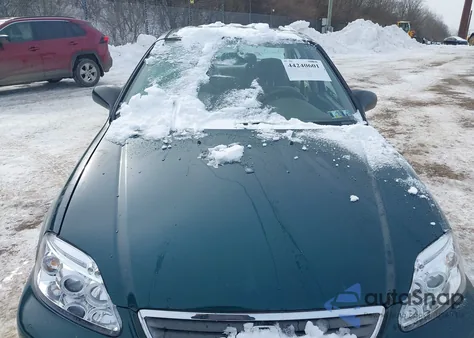 1999 Honda Civic Lx z USA, uszkodzony, nr VIN 1HGEJ6678XL035146